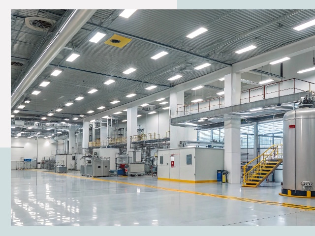 Освещение ангаров в Воткинске от 622 руб. - Эффективные решения